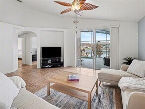 2415 Black Powder Ln in Kissimmee, FL - Building Photo - Building Photo