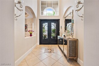 19396 La Serena Dr in Ft. Myers, FL - Building Photo - Building Photo