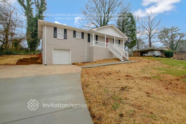 property at 3881 Blythewood Cir