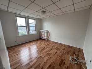 1352 Gillespie Ave in Bronx, NY - Building Photo - Building Photo