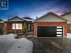 660 Mackechnie Crescent in Cobourg, ON - Building Photo