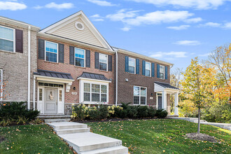 2766 Ashcombe Dr. in Ann Arbor, MI - Building Photo - Building Photo