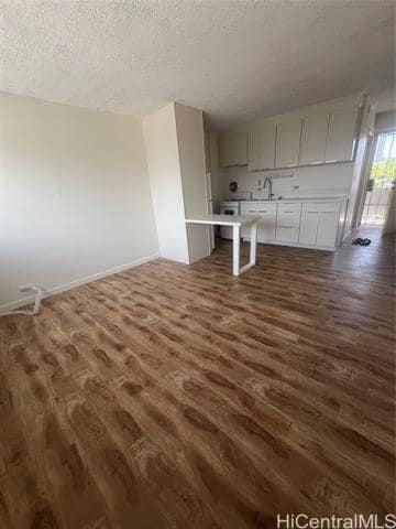 property at 711 Kamuela Ave