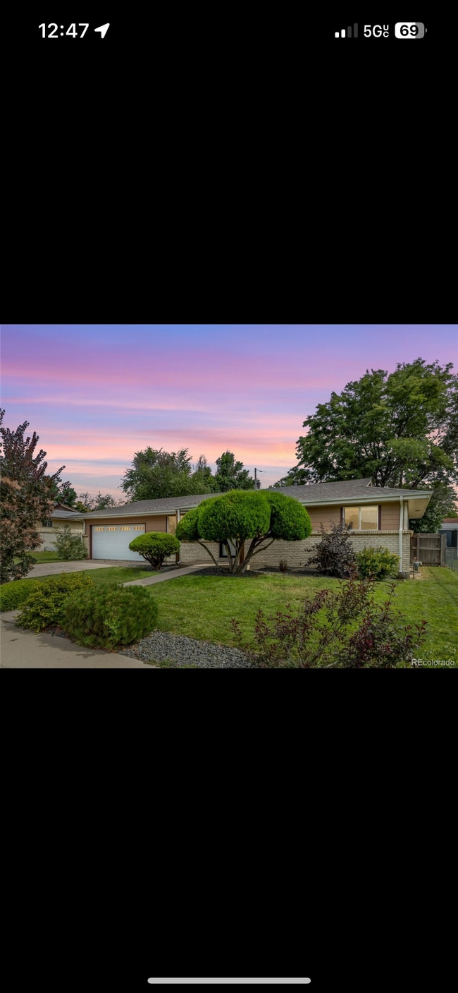 property at 3560 W 89th Pl
