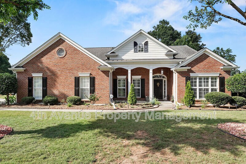 3824 Heritage Crest Pkwy in Buford, GA - Building Photo