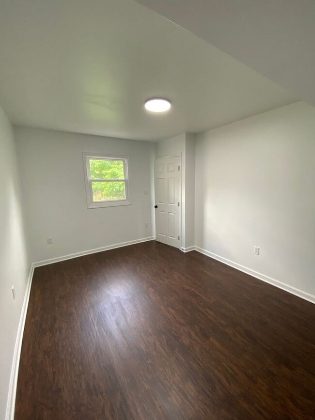 924 Excelsior St in Pittsburgh, PA - Building Photo - Building Photo