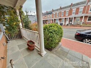 2011 4th St NW in Washington, DC - Building Photo - Building Photo