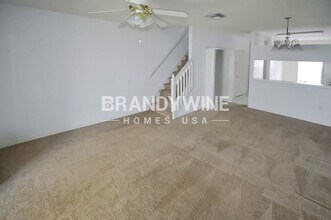2462 Lake Woodberry Cir in Brandon, FL - Building Photo - Building Photo