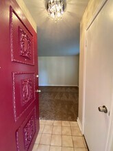 2225 SW 60th St in Oklahoma City, OK - Foto de edificio - Building Photo