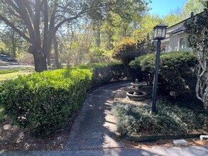 5 Marblehead Rd in Hilton Head Island, SC - Building Photo - Building Photo