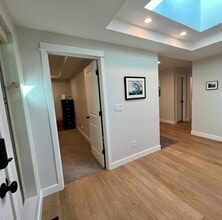 1162 NW Hillside Park Dr in Bend, OR - Foto de edificio - Building Photo