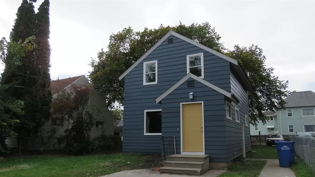 1242 10th St N in Fargo, ND - Building Photo - Building Photo