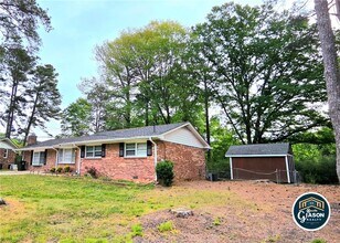 1227 Dove Ct in Morrow, GA - Building Photo - Building Photo