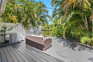 2019-2023 NE 15th Ave, Unit 2023 ne 15th ave in Wilton Manors, FL - Building Photo