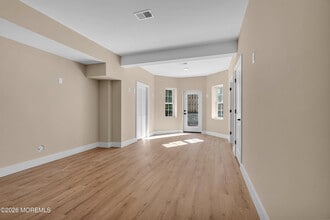 39 Sea Drift Ave in Highlands, NJ - Building Photo - Building Photo