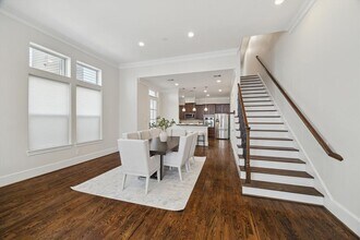 5704 Petty St in Houston, TX - Building Photo - Building Photo