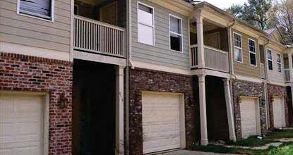 3288-3298 Cushman Cir SW in Atlanta, GA - Building Photo