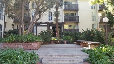 Woodside Terrace in Alhambra, CA - Building Photo - Building Photo