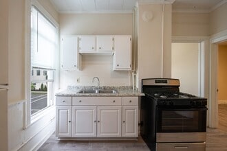 629 4th Ave in Troy, NY - Building Photo - Building Photo