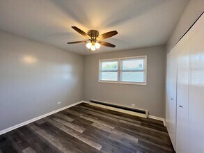 1637 Downs Dr in Calumet City, IL - Building Photo - Building Photo