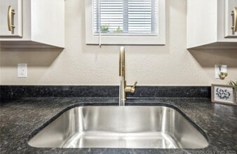 306 Short St in Tahlequah, OK - Building Photo - Building Photo