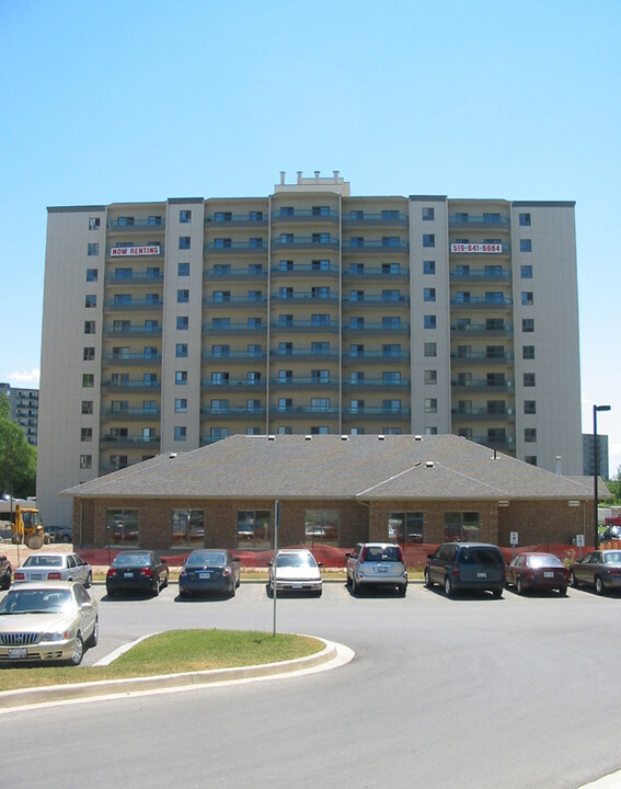 Beaverbrook Towers II in London, ON - Building Photo