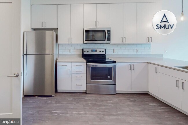 301 McMechen St in Baltimore, MD - Building Photo - Building Photo