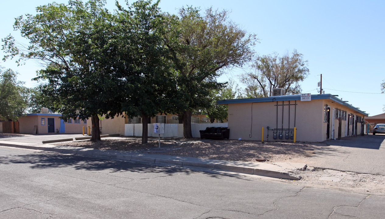 3400 Crest Ave SE in Albuquerque, NM - Building Photo