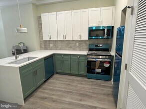 4232 Westminster Ave-Unit -1 in Philadelphia, PA - Building Photo - Building Photo