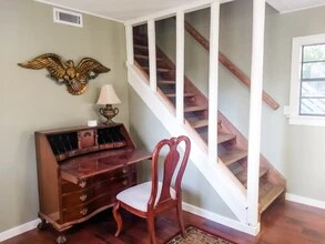 1212 Tung Hill Dr in Tallahassee, FL - Building Photo - Building Photo