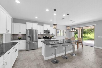 8807 Eden Cove Dr in Winter Garden, FL - Building Photo - Building Photo