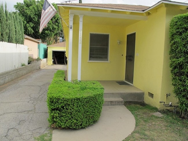 1172 Ruberta Ave in Glendale, CA - Building Photo - Building Photo
