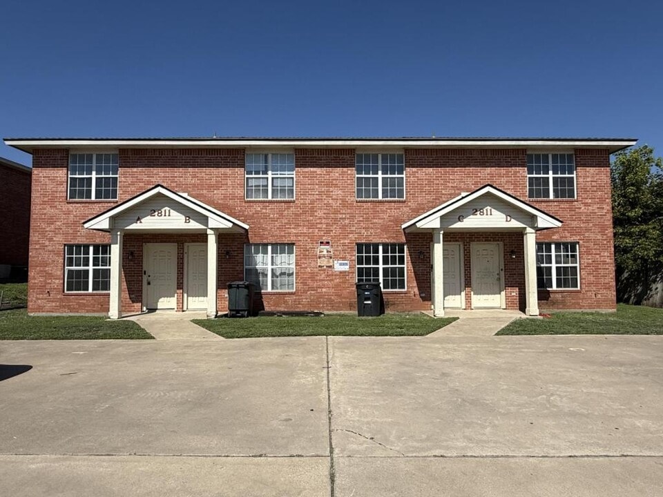 2811 Cantabrian Dr in Killeen, TX - Building Photo