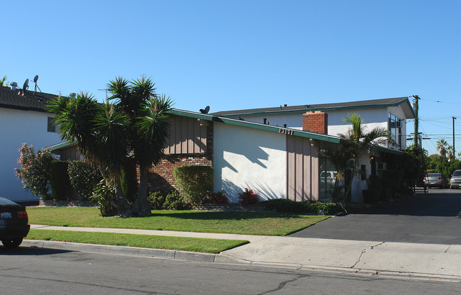 13171 Adland St in Garden Grove, CA - Building Photo - Building Photo