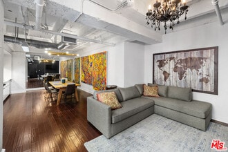 6253 Hollywood Blvd in Los Angeles, CA - Building Photo - Building Photo