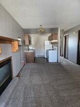 2411 S McKinley St in Casper, WY - Building Photo - Building Photo