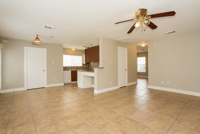 15923 S Alley Ct in Houston, TX - Building Photo - Building Photo