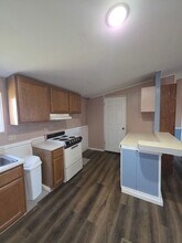 2904 N Arkansas Ave in Russellville, AR - Building Photo - Building Photo