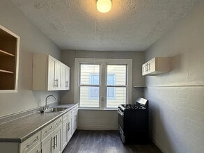 416-418-418 Leslie St in Newark, NJ - Foto de edificio - Building Photo