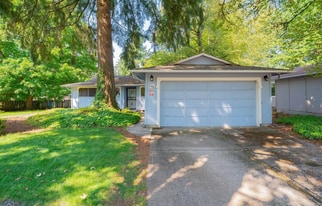 608 NE Pinebrook Ave in Vancouver, WA - Building Photo