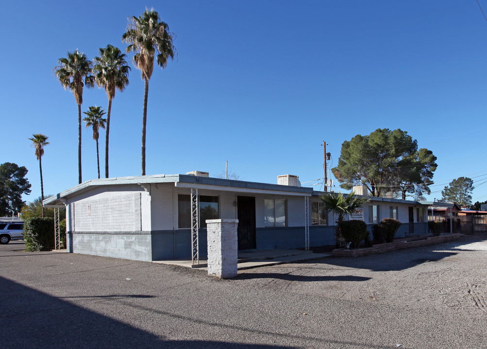 Central Apartments in Tucson, AZ - Building Photo