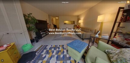 175 Beacon St, Unit 111 in Somerville, MA - Foto de edificio - Building Photo