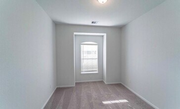 14397 High Hl Dr in Conroe, TX - Building Photo - Building Photo