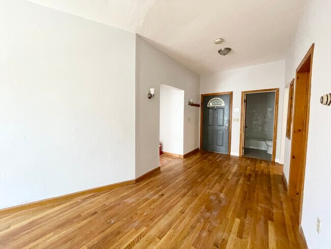259 North St, Unit #2 in Boston, MA - Building Photo - Building Photo
