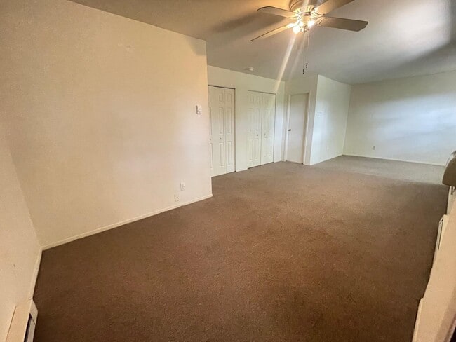 55 Fieldstone Dr in Hartsdale, NY - Building Photo - Building Photo