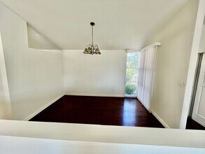 2058 Talon Way in San Diego, CA - Building Photo - Building Photo