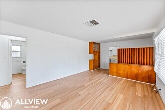 919 W Wilshire Ave in Santa Ana, CA - Building Photo - Building Photo