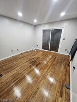 847 Magnolia Ave, Unit 1 in Elizabeth, NJ - Building Photo