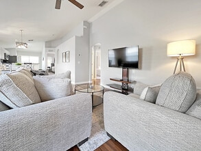 24604 Siena Dr in Lutz, FL - Building Photo - Building Photo