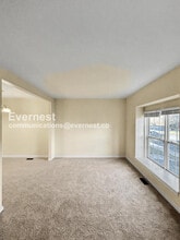 8726 Springwater Dr in Richmond, VA - Building Photo - Building Photo